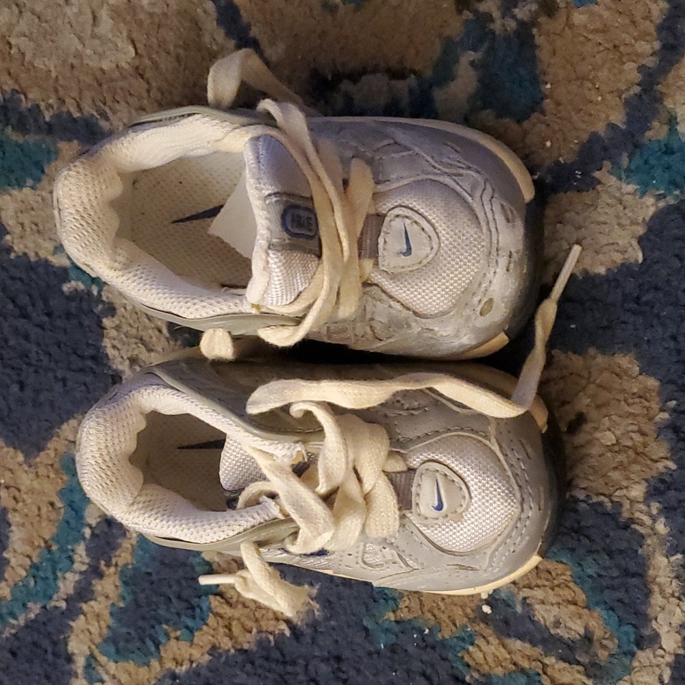 Size 2 Nike baby tennis shoes